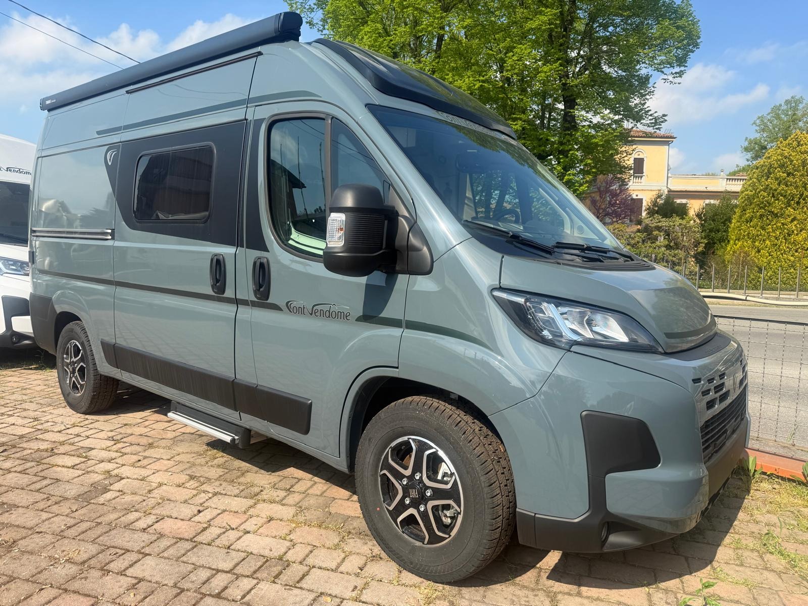 FONT VENDOME HORIZON 107 |5,4 M |CAMBIO AUTOMATICO