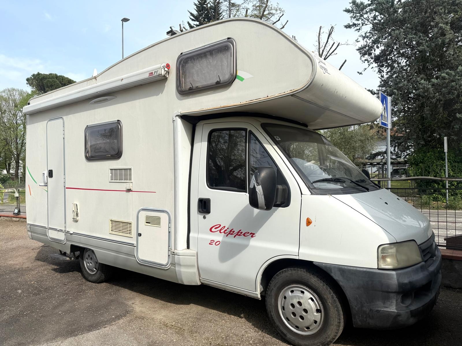 ELNAGH CLIPPER 20 MANSARDATO USATO ANNO 2003