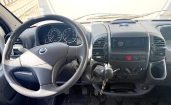 ELNAGH CLIPPER 20 MANSARDATO USATO ANNO 2003