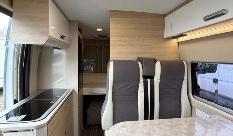 
								CI KYROS 2 EVO VAN USATO 5,99 M CON PORTAMOTO full									