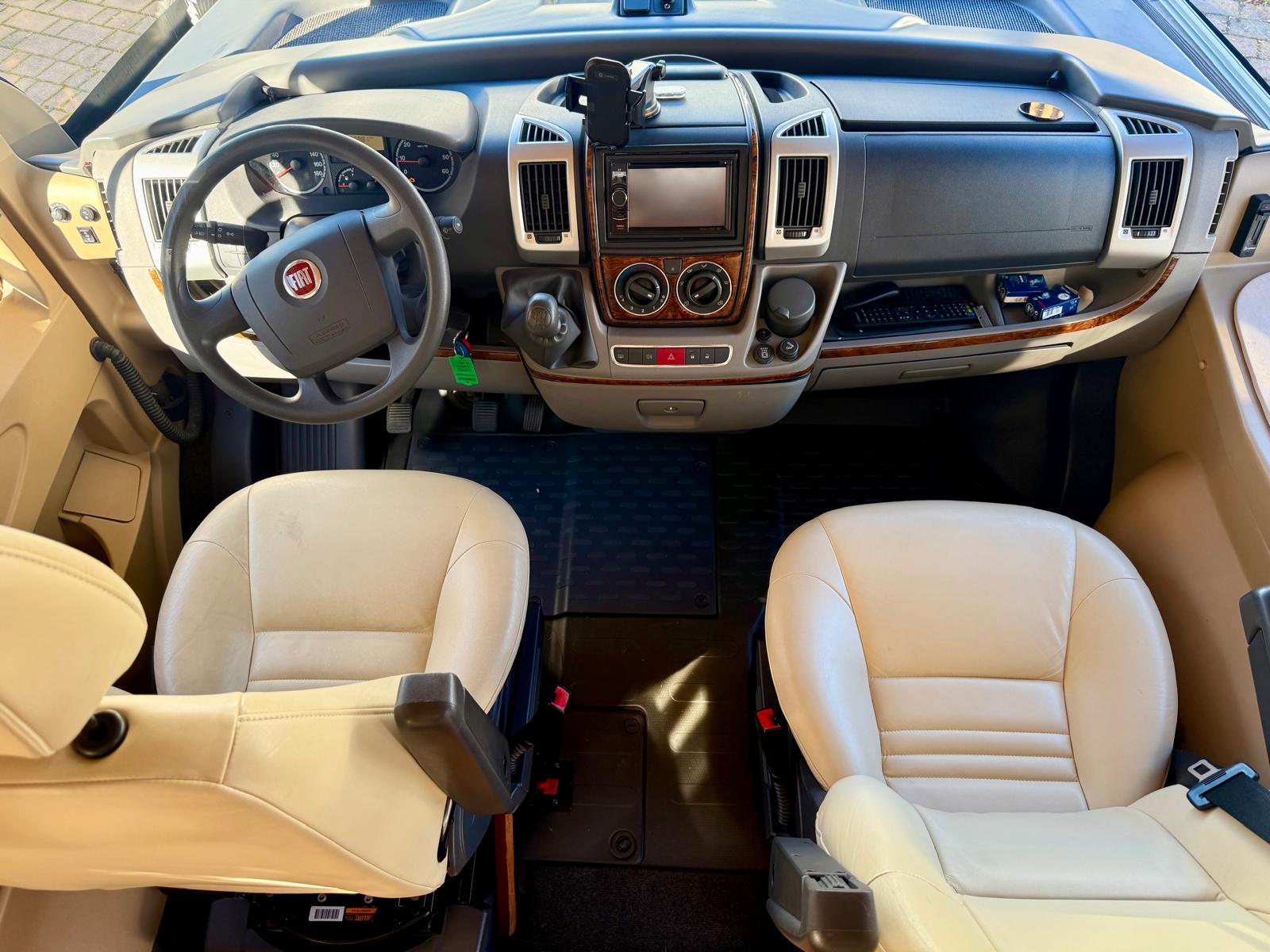 EURA MOBIL TERRESTRA I 700 EB ANNO 2010