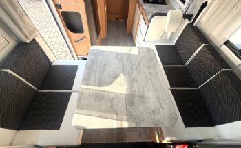 GIOTTILINE TOSCAN 69XF|DINETTE FACE TO FACE E BASCULANTE
